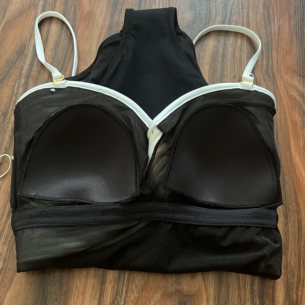 Gottex Black and White One Piece Swimsuit with Bandeau Design - Picture 12 of 15